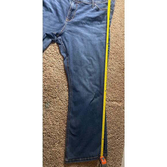 Torrid Luxe Slim Bootcut Jeans - Size 24R*** - Picture 6 of 6